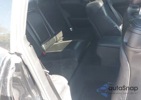 2016 Dodge Challenger 392 Hemi Scat Pack Shaker z USA, uszkodzony, nr VIN 2C3CDZFJ7GH299857